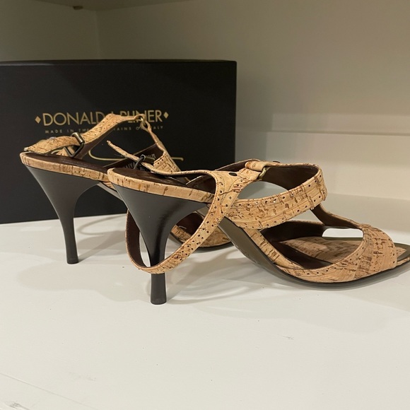 Brand New Donald J Pliner Natural Cork Shoes - Picture 4 of 5